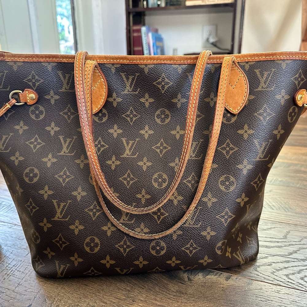 Louis Vuitton Classic Monogram Neverfull MM